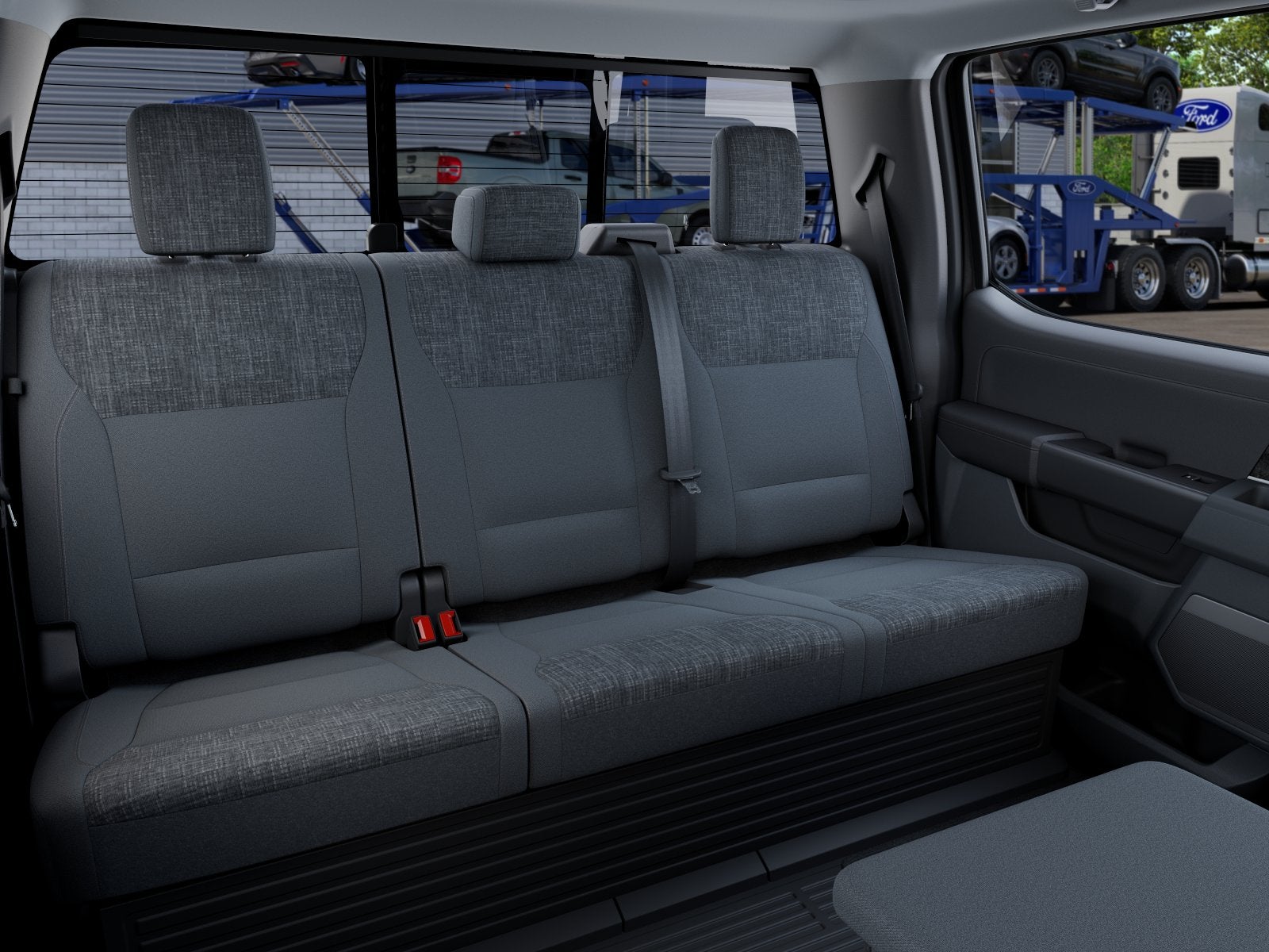 2027 Ford Super Duty F-350® XLT