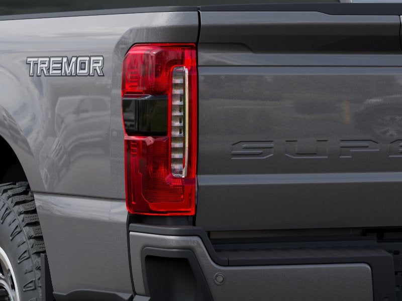 2027 Ford Super Duty F-350® XLT