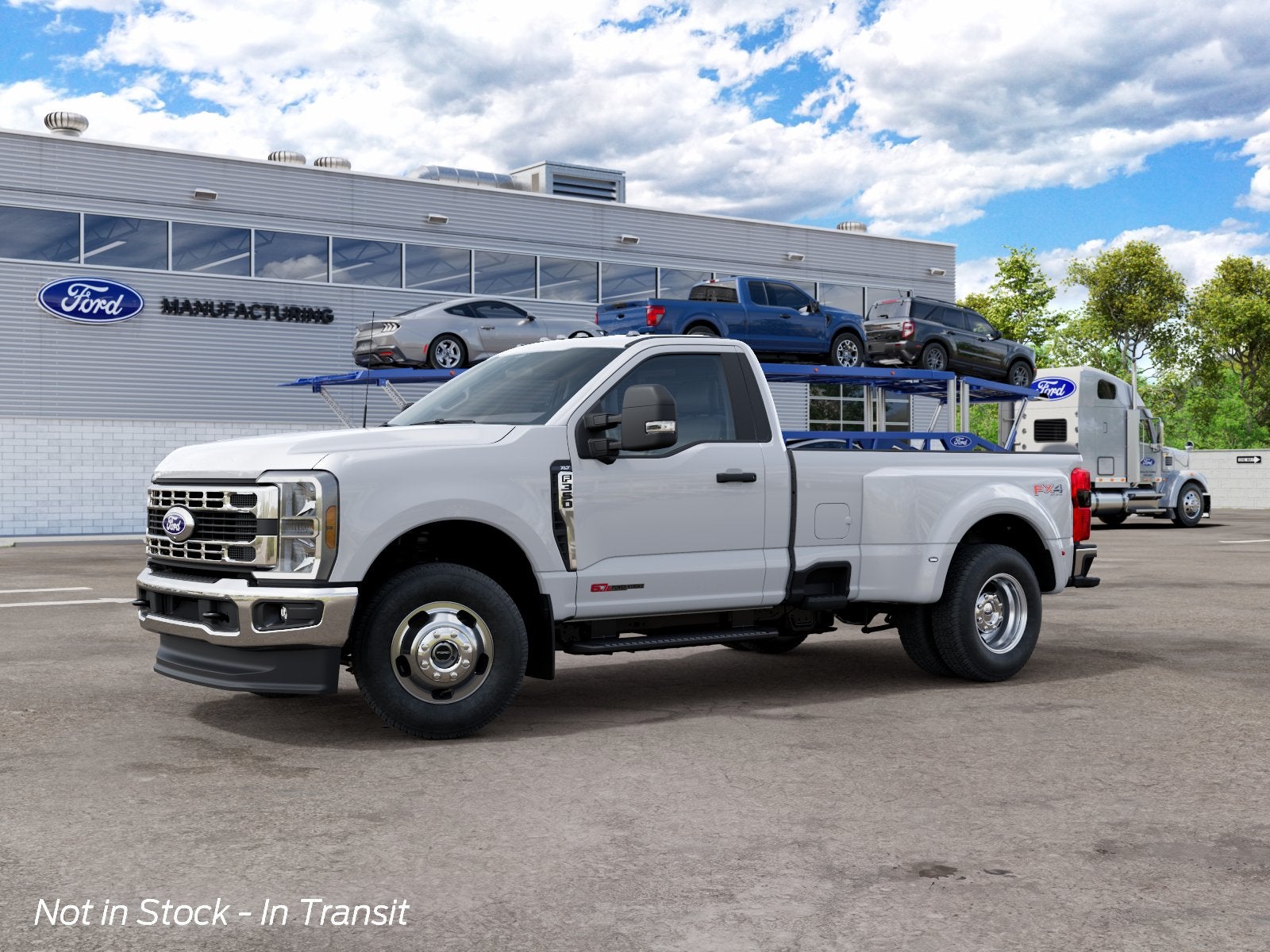2027 Ford Super Duty F-350® XLT