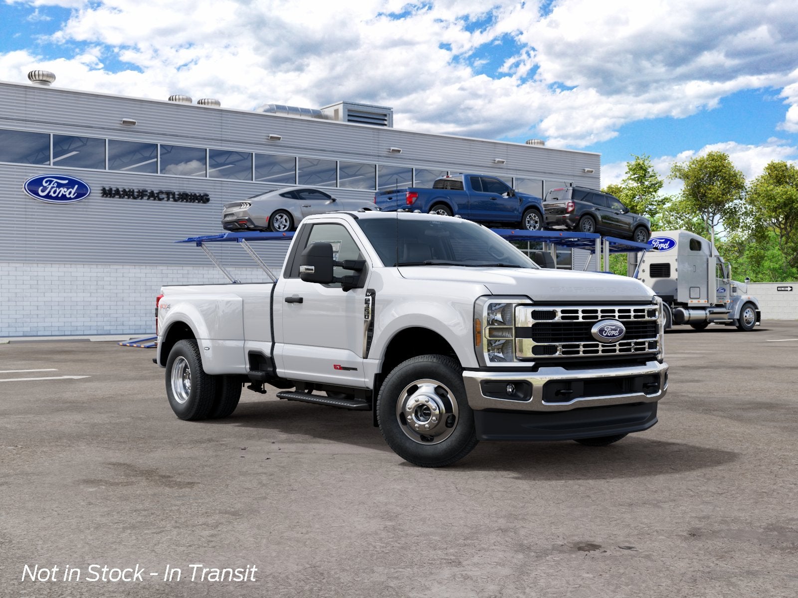 2027 Ford Super Duty F-350® XLT