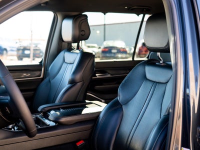 2023 Jeep Wagoneer SERIES 1 4