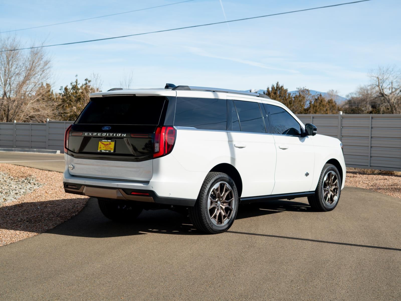 2025 Ford Expedition King Ranch