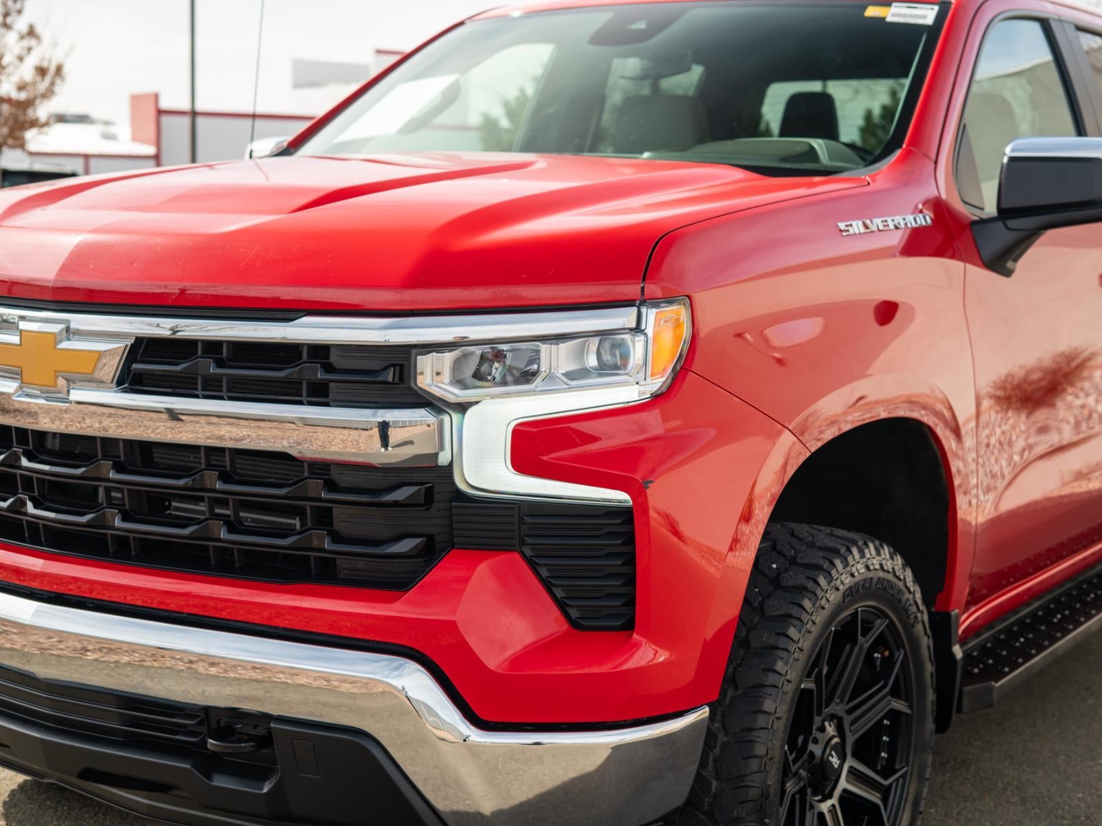 2023 Chevrolet SILVERADO 1500LT 4WD