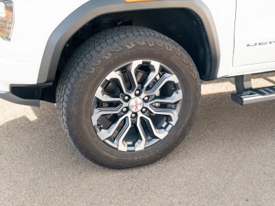 2023 GMC Canyon 4WD Denali