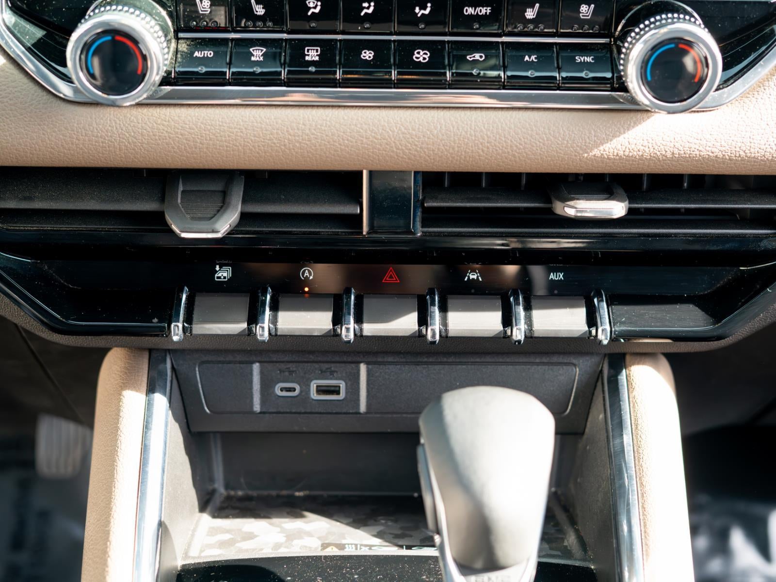 2023 GMC Canyon 4WD Denali