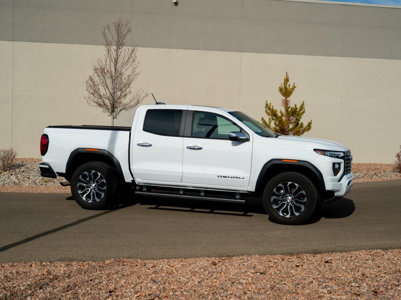 2023 GMC Canyon 4WD Denali
