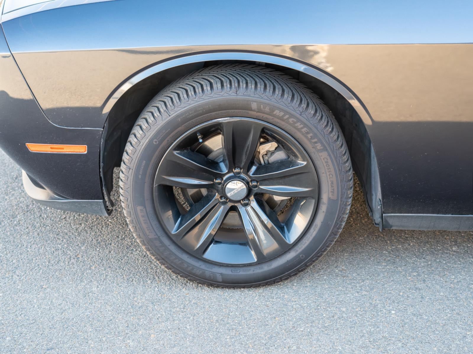 2018 Dodge CHALLENGER SXT