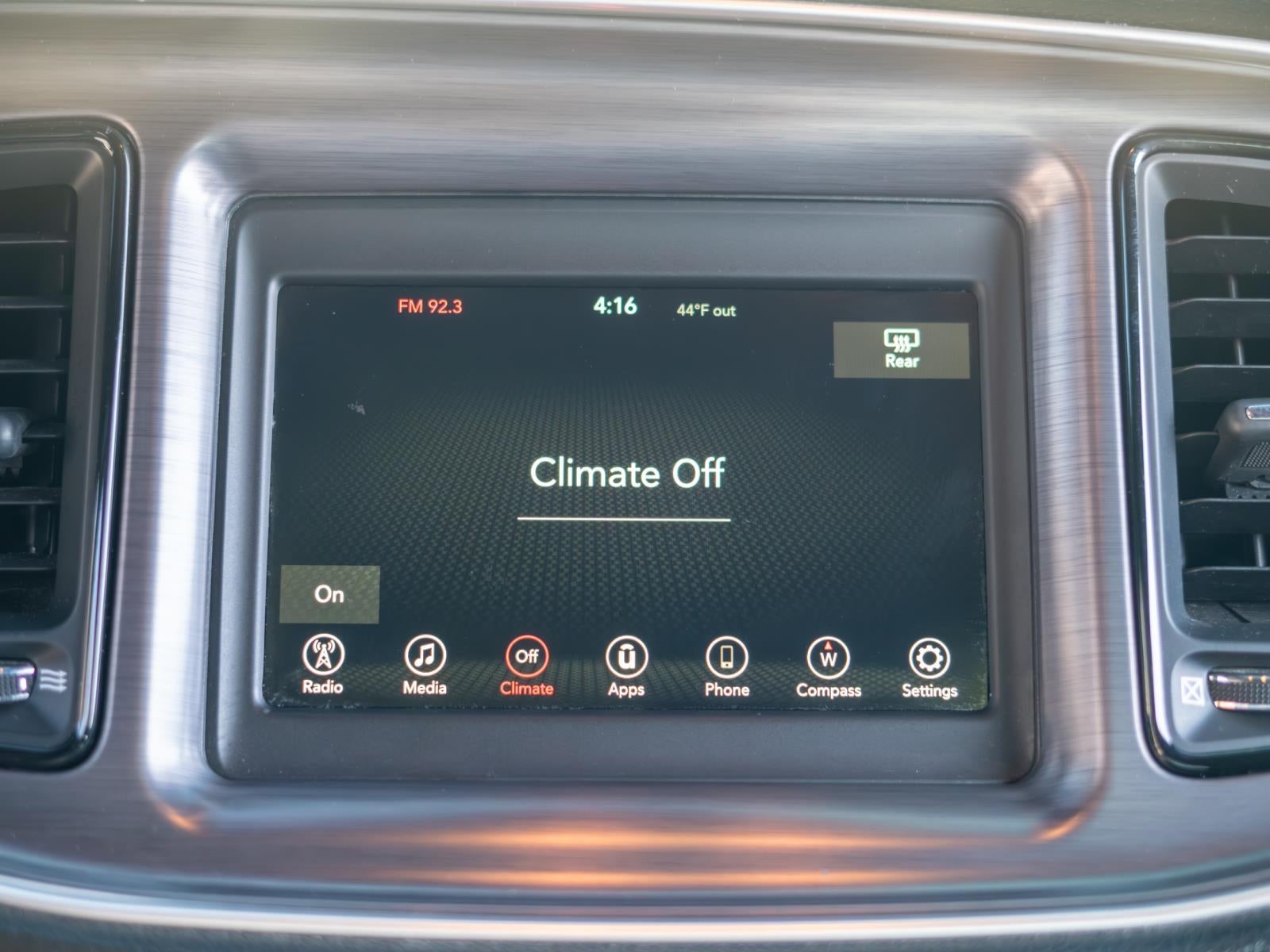 2018 Dodge CHALLENGER SXT