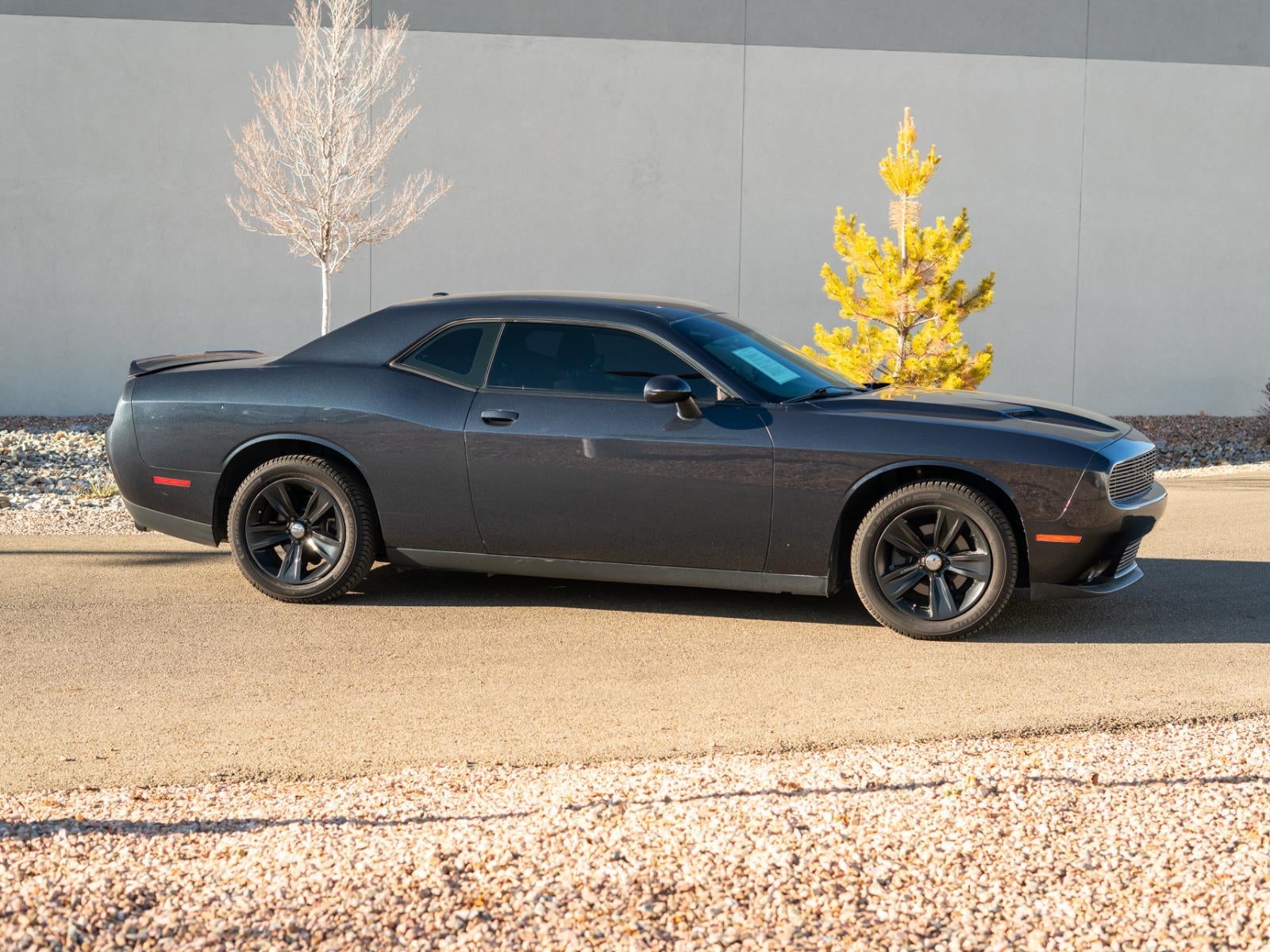2018 Dodge CHALLENGER SXT