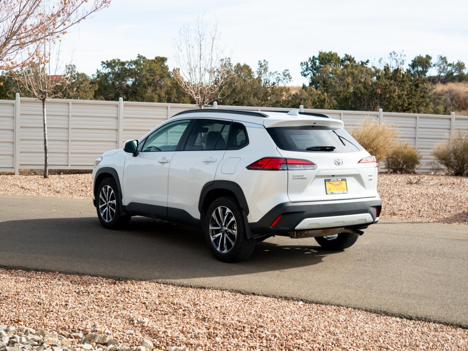 2024 Toyota Corolla Cross XLE