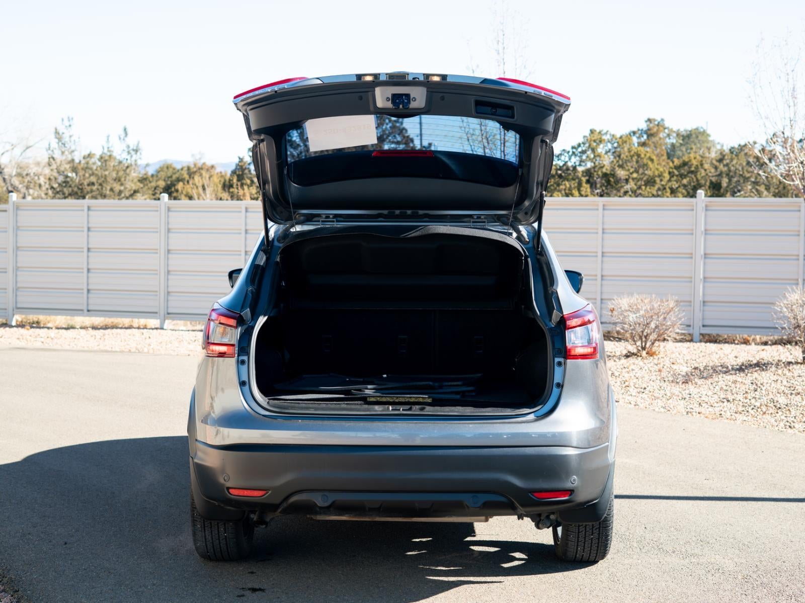 2022 Nissan Rogue Sport SL