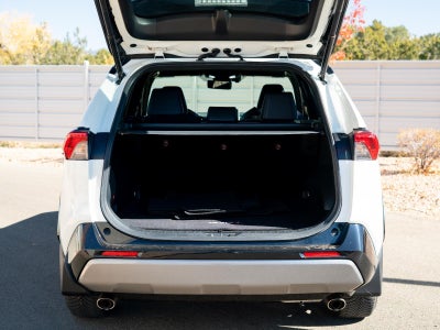 2019 Toyota RAV4 Hybrid XSE