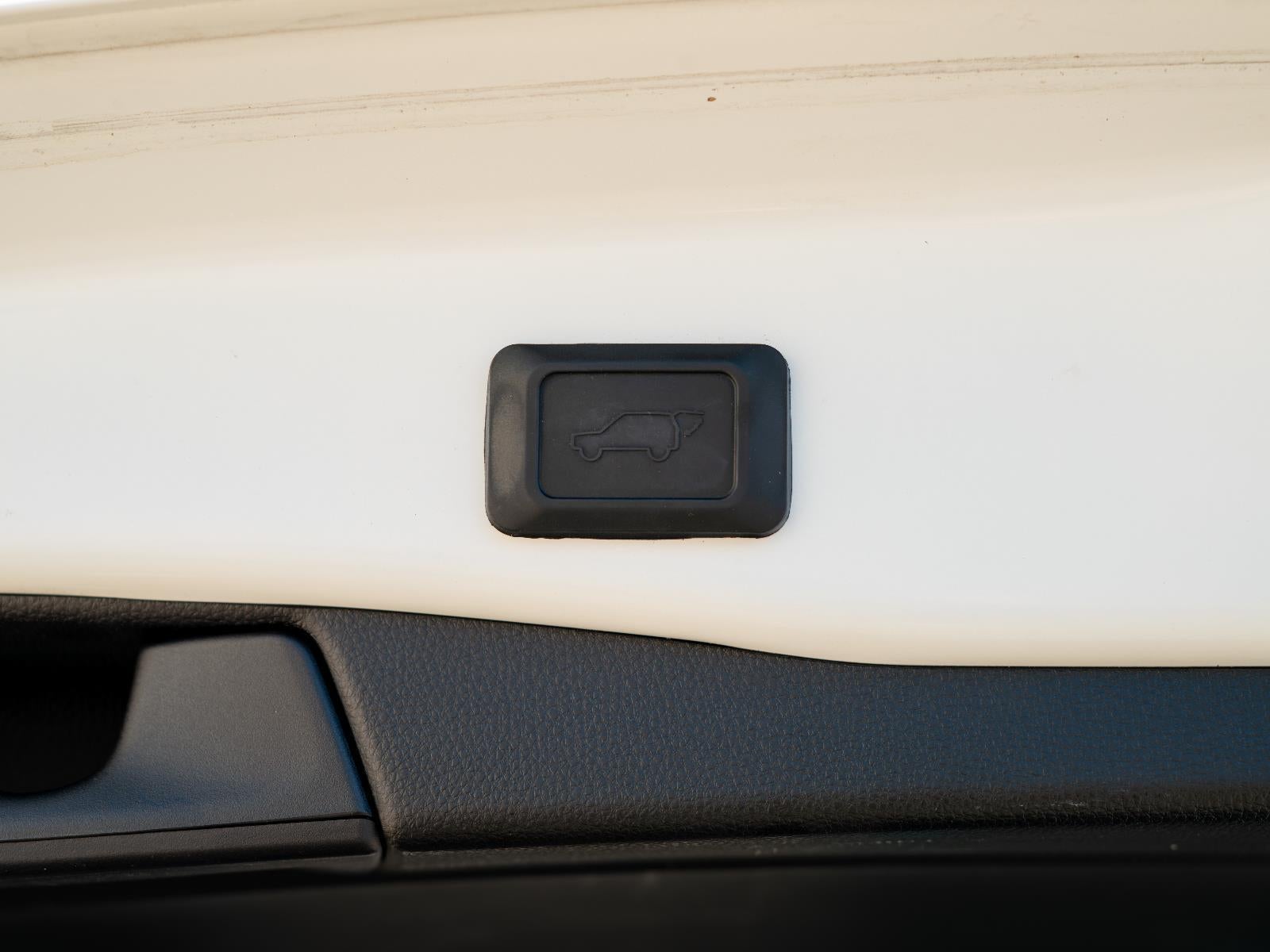 2019 Toyota RAV4 Hybrid XSE