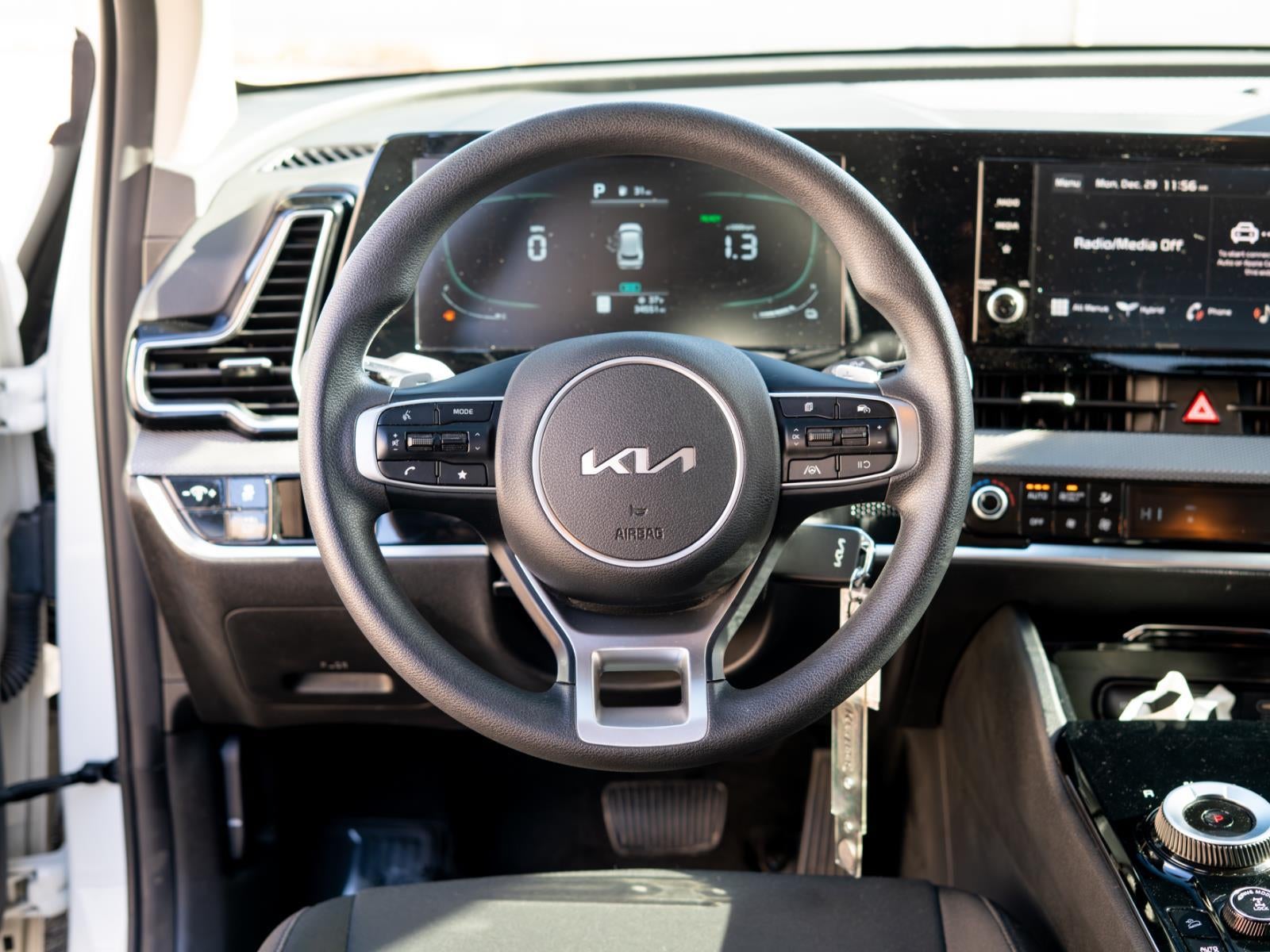 2023 Kia Sportage Hybrid LX