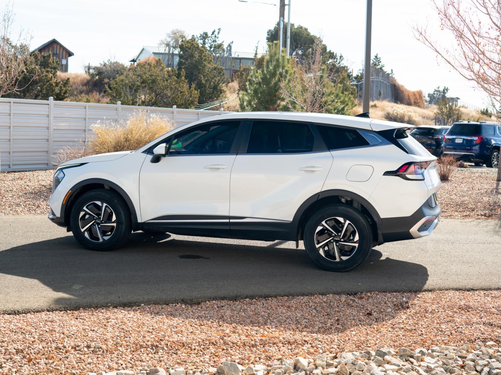 2023 Kia Sportage Hybrid LX