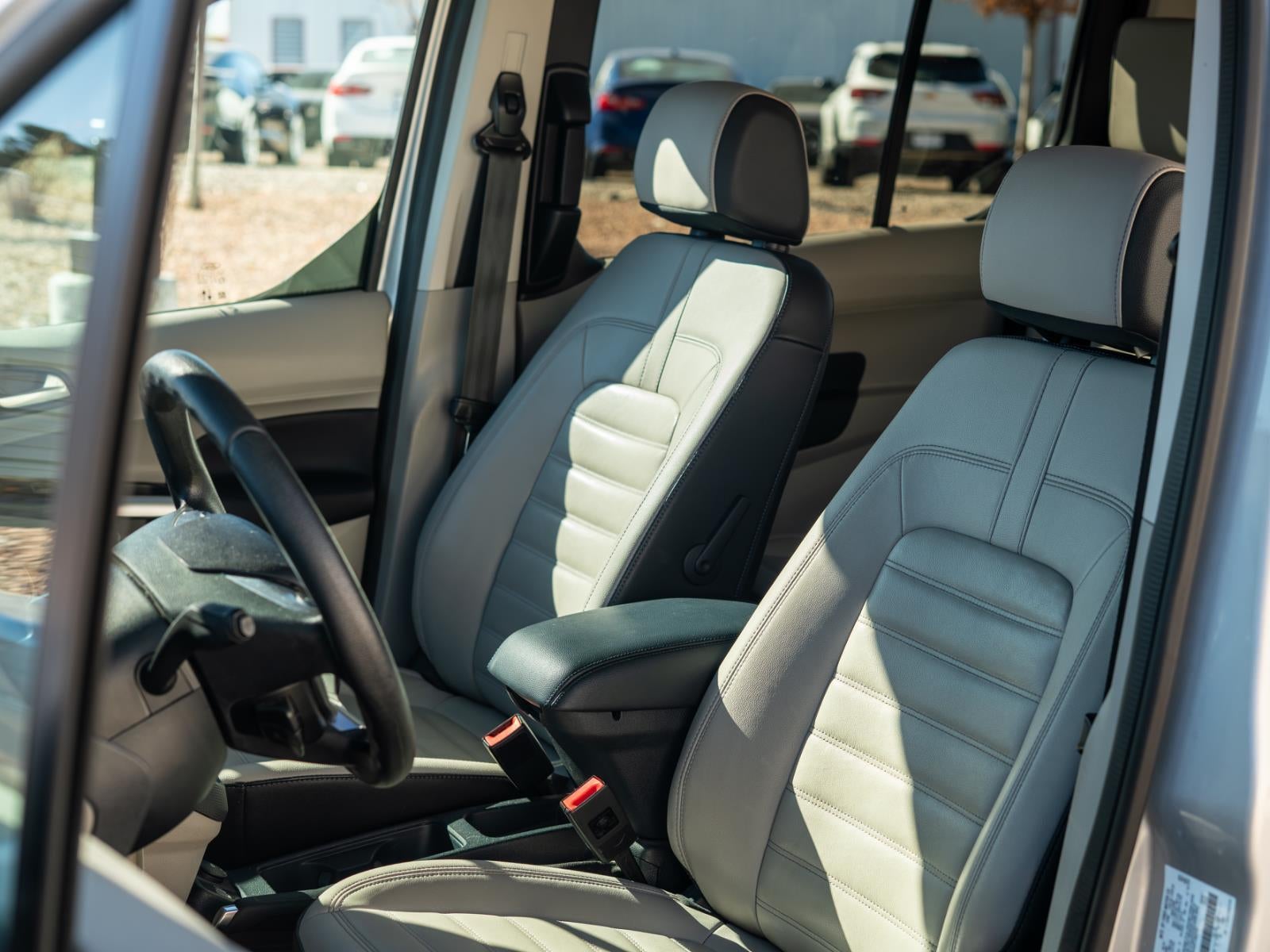 2023 Ford Transit Connect XLT