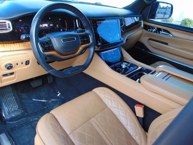 2022 Jeep Grand Wagoneer Series III