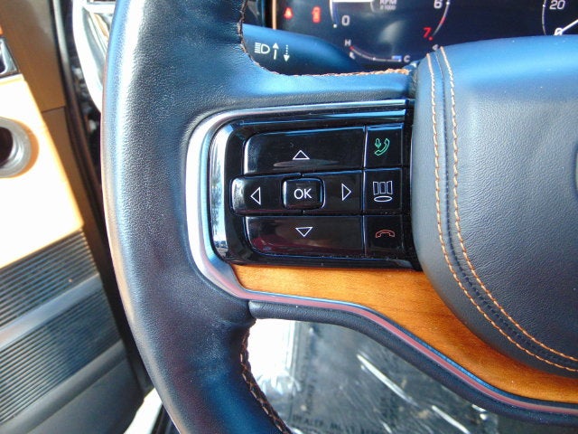 2022 Jeep Grand Wagoneer Series III