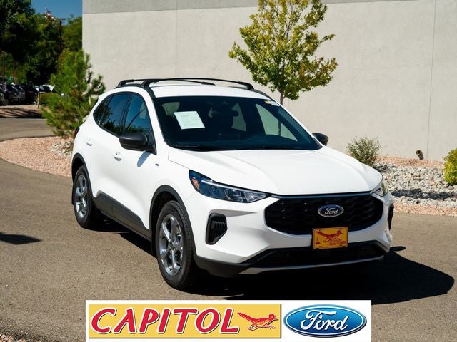 2025 Ford Escape Hybrid ST-Line