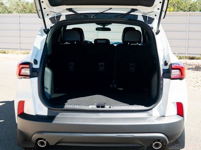 2025 Ford Escape Hybrid ST-Line