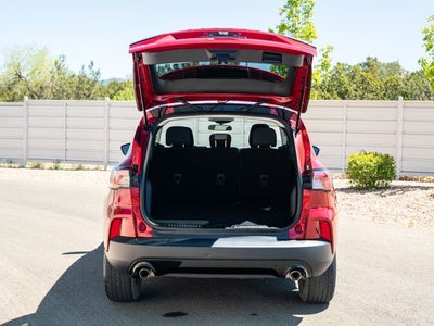 2022 Ford Escape Hybrid SE
