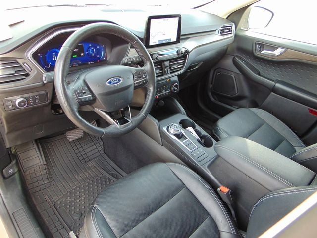 2020 Ford Escape Hybrid Titanium