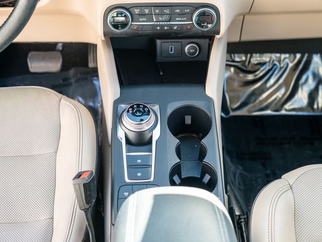 2020 Ford Escape Hybrid Titanium