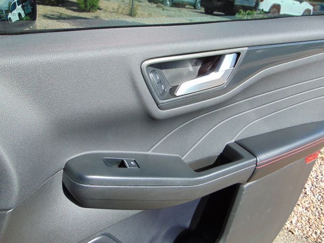 2024 Ford Escape ST-Line Select