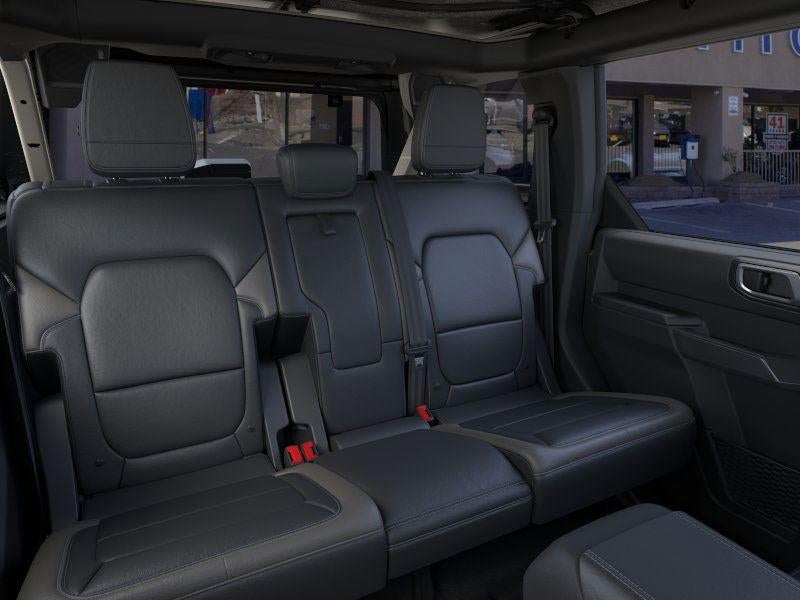 2025 Ford Bronco Outer Banks®