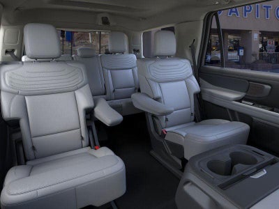 2026 Ford Expedition Platinum®