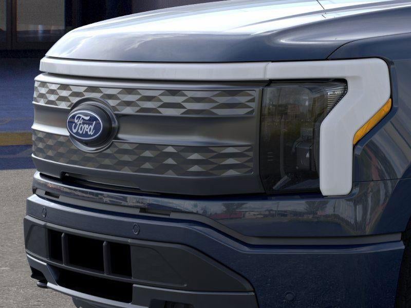 2025 Ford F-150 Lightning Lariat®