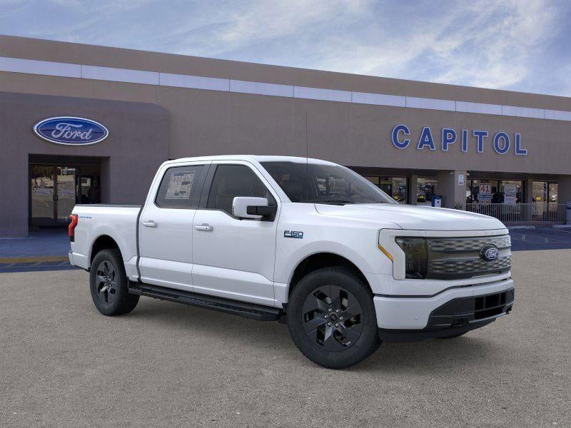 2025 Ford F-150 Lightning Lariat®
