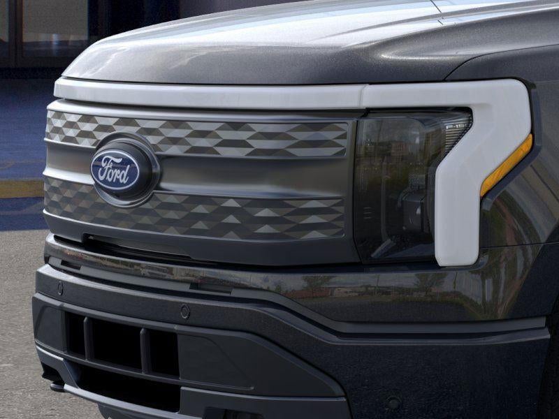 2025 Ford F-150 Lightning Lariat®