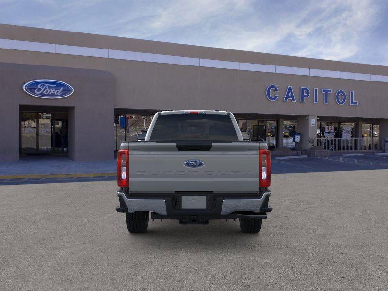 2026 Ford Super Duty F-350® XLT