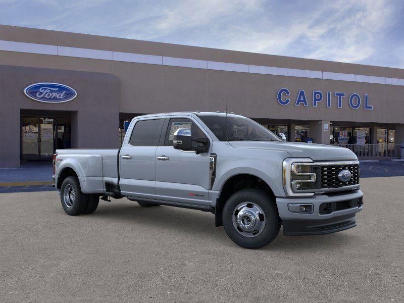 2026 Ford Super Duty F-350® Platinum®
