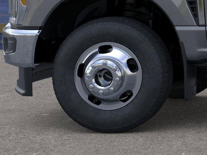 2026 Ford Super Duty F-350® XLT