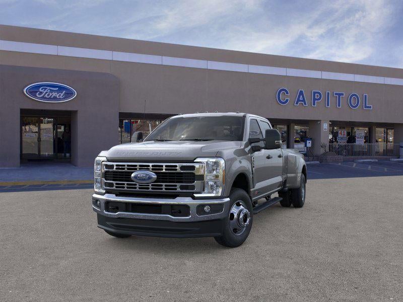 2026 Ford Super Duty F-350® XLT