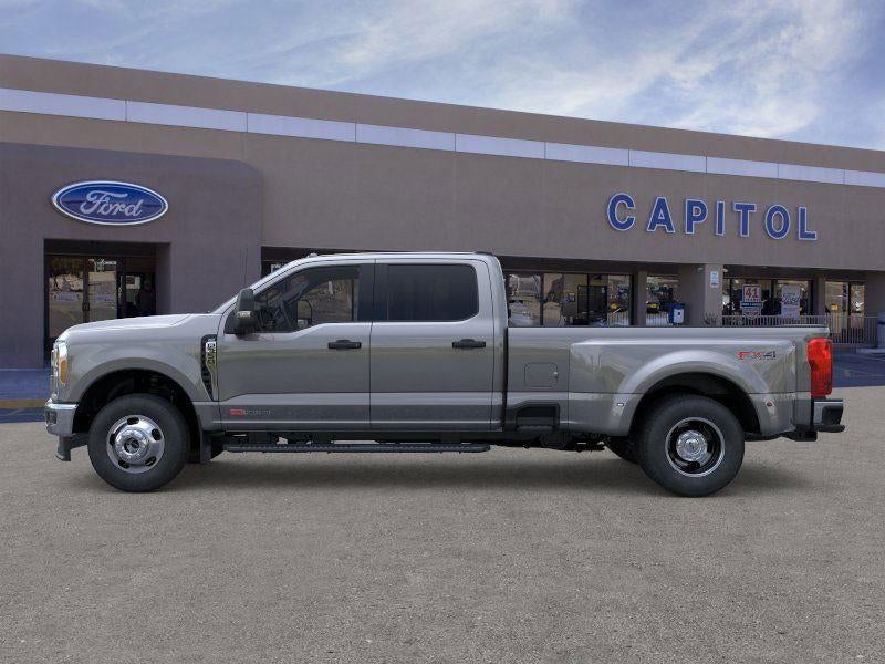 2026 Ford Super Duty F-350® XLT