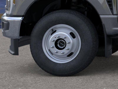 2026 Ford Super Duty F-350® XLT