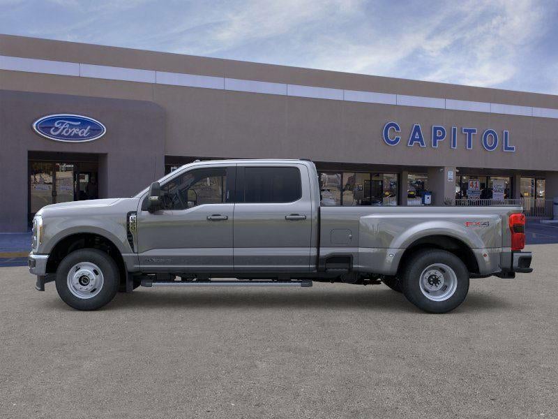 2026 Ford Super Duty F-350® XLT