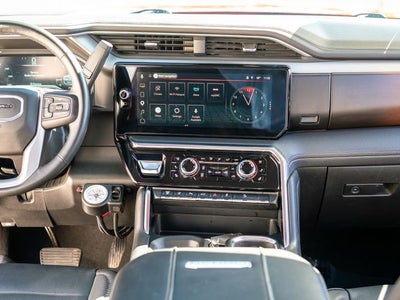 2024 GMC Sierra 2500HD Denali