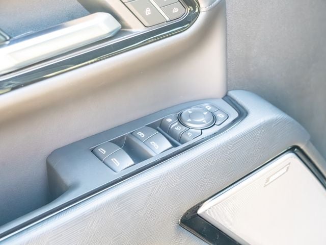 2025 GMC Sierra 2500HD AT4X