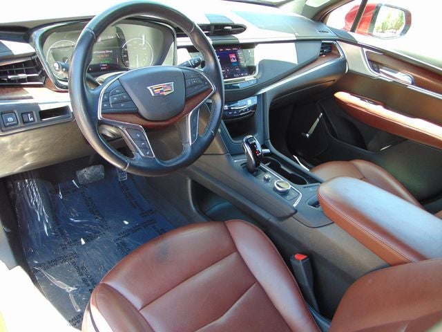 2021 Cadillac XT5 Premium Luxury