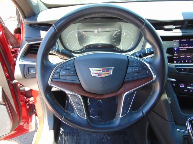 2021 Cadillac XT5 Premium Luxury
