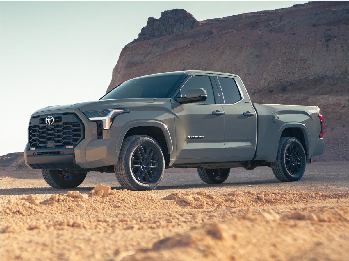2022 Toyota Tundra SR5 3.4L 4WD CrewMax 5.5' Bed's photo