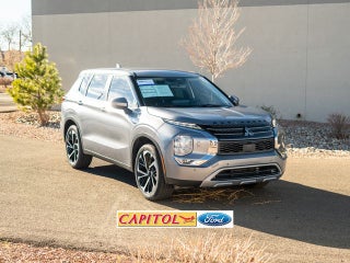 2022 Mitsubishi Outlander SE