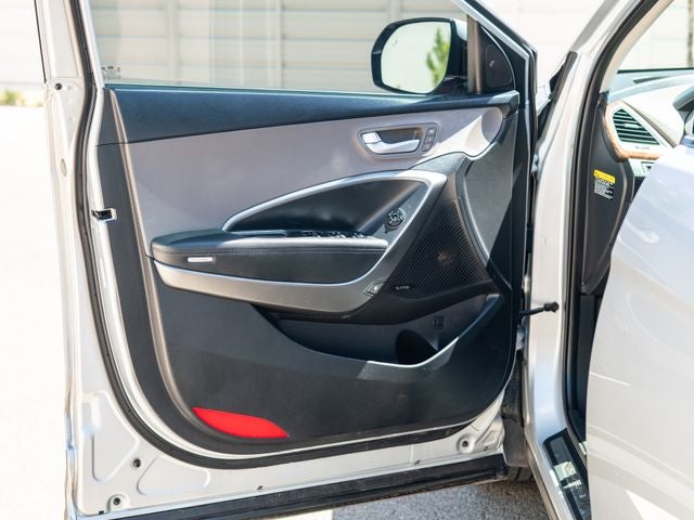 2017 Hyundai Santa Fe Limited Ultimate
