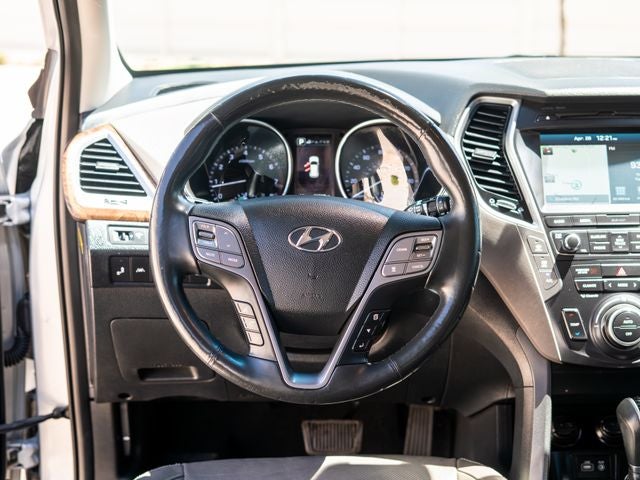 2017 Hyundai Santa Fe Limited Ultimate