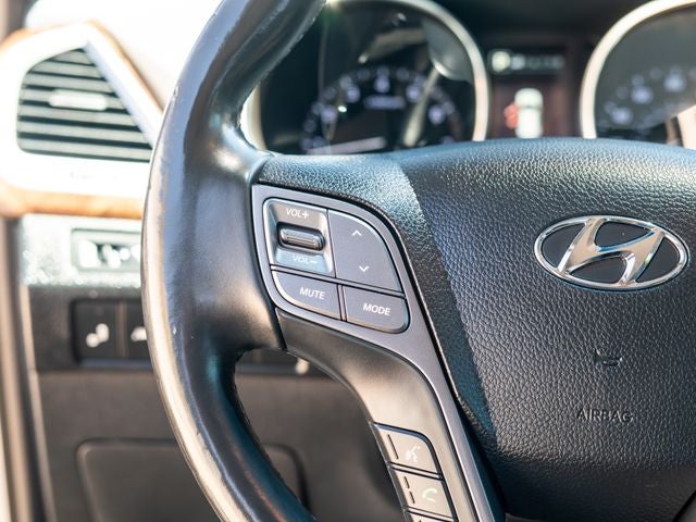 2017 Hyundai Santa Fe Limited Ultimate