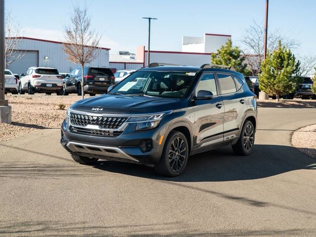 2022 Kia Seltos Nightfall